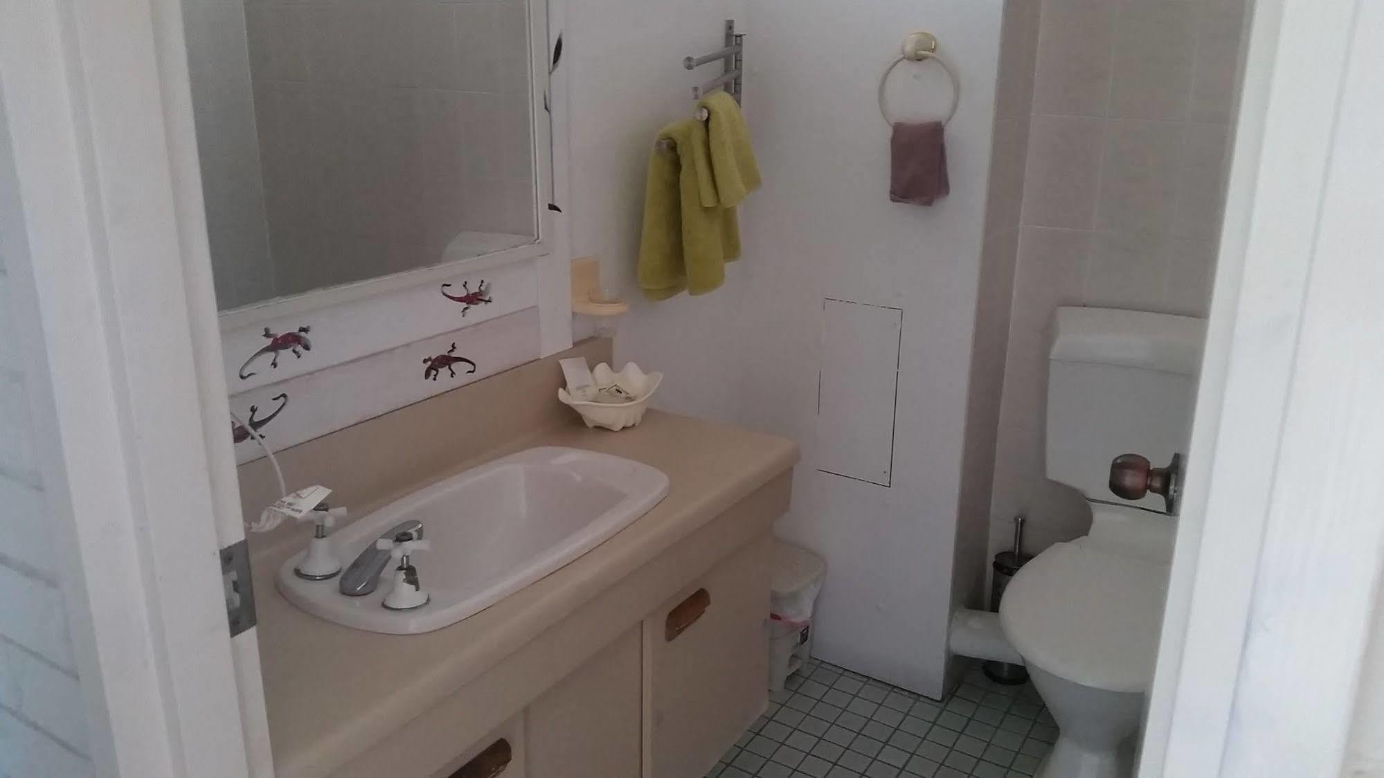 Motel Holland Park 3*