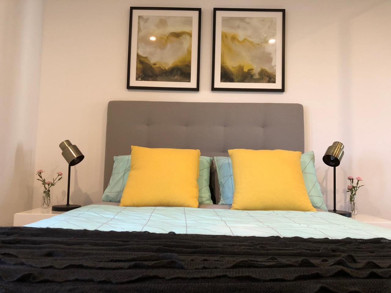 Apartment Family -best Of South Bank With Car Park *
