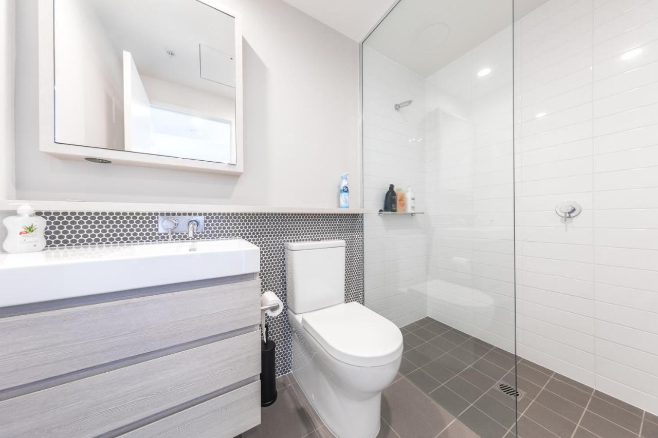 Lucid South Apartment *