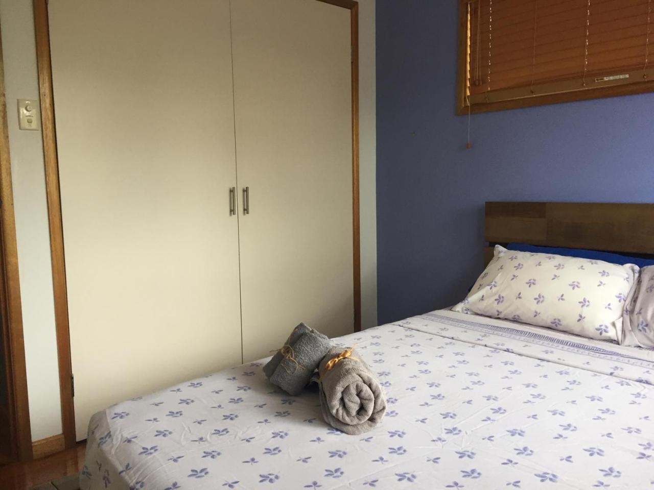 Private In Everton Hills Homestay