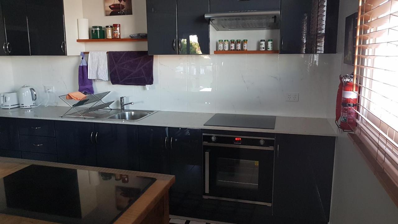 Sustainable By The Bay Bed & Breakfast