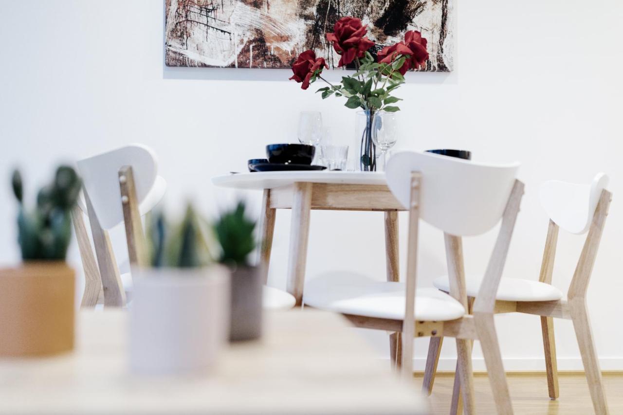 Newstead Apartment *