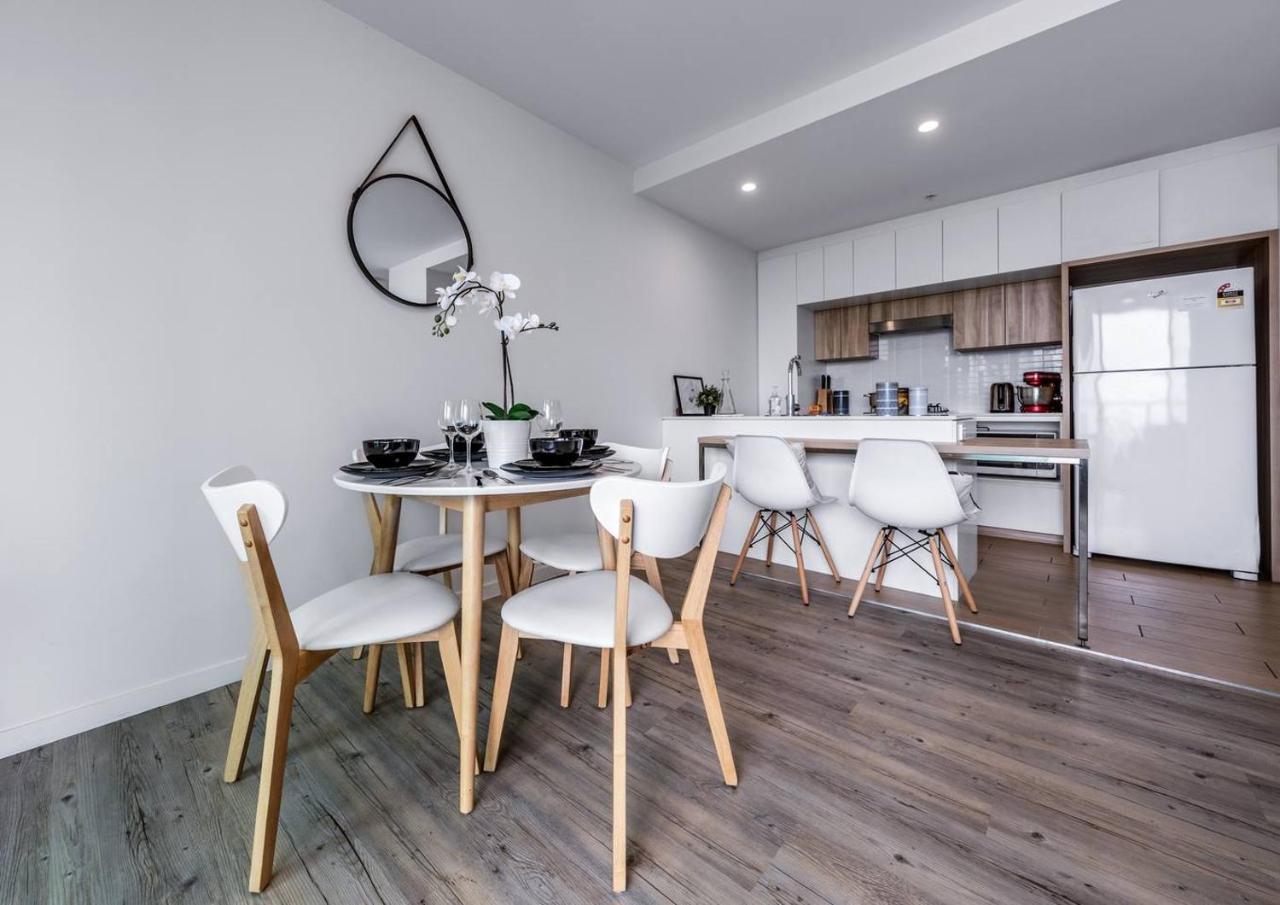 Riverside Living In Portside Wharf Hamilton Brisbane