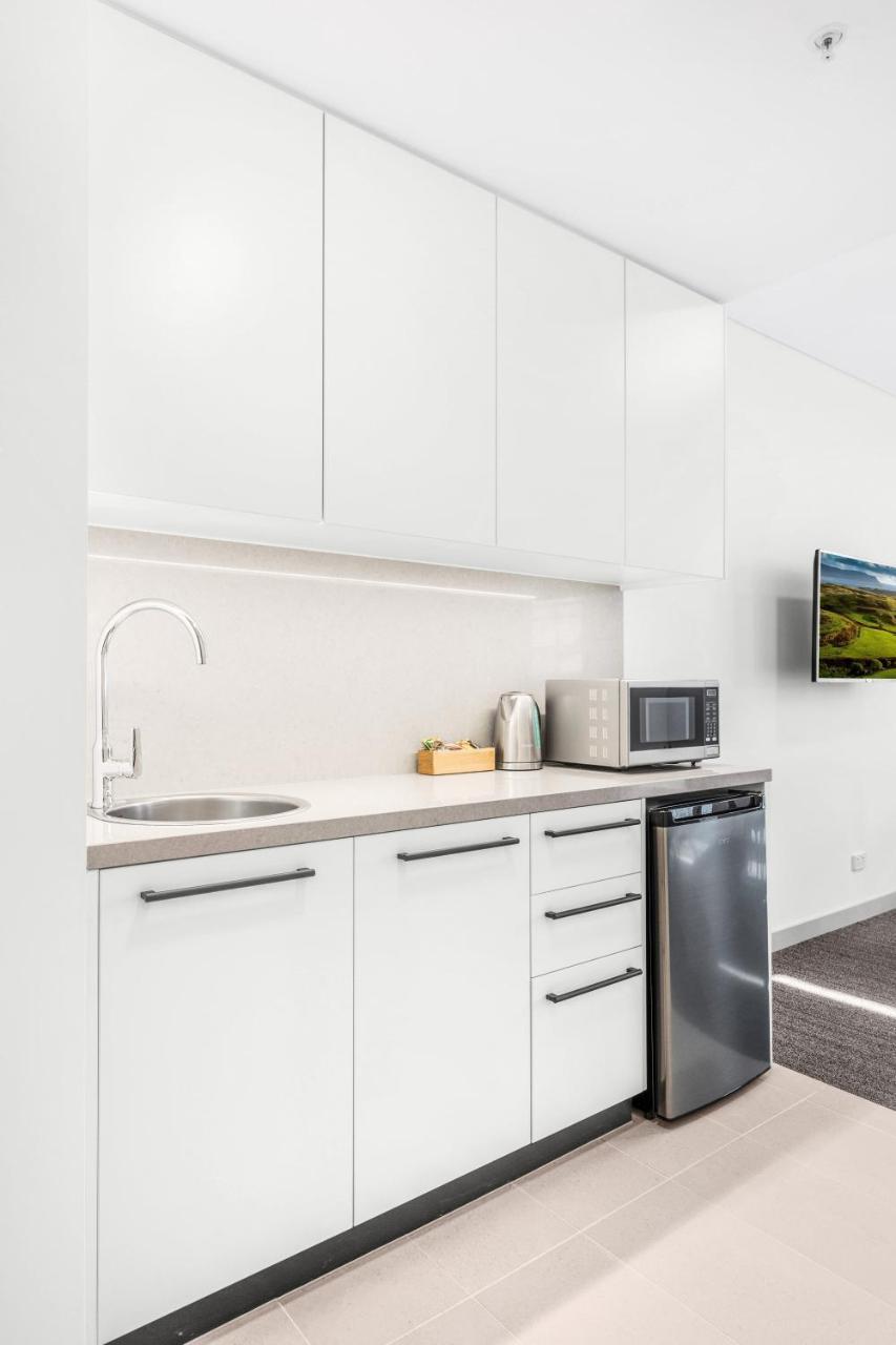 Essence Taringa Brisbane