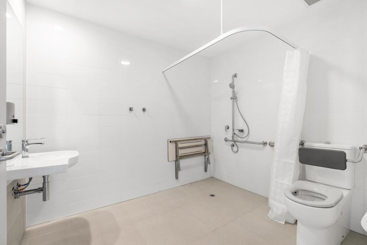 Aparthotel Essence Taringa Brisbane