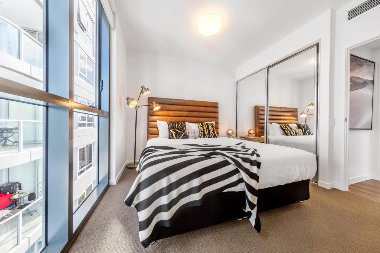 Lucid South Apartment *