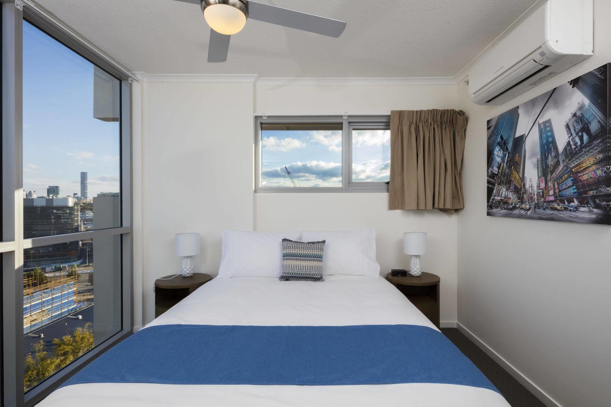 Direct Collective - Pavilion And Governor On Brookes Aparthotel 4*