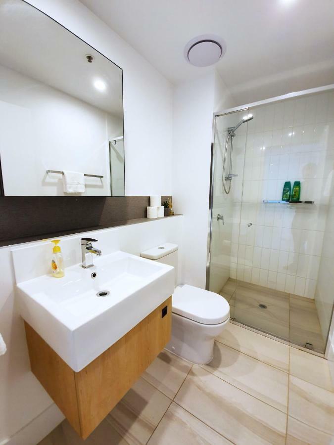 Apartment 2br Food & Drink Hub ★gym★pool★views★roof Terrace