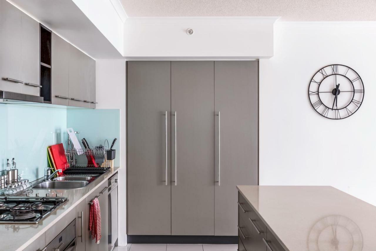 Sky River Cbd Apartment