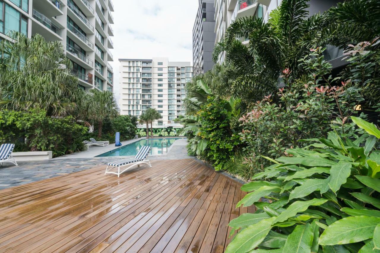 Minimalist & Warming - Close To Cbd And Valley Apartment *