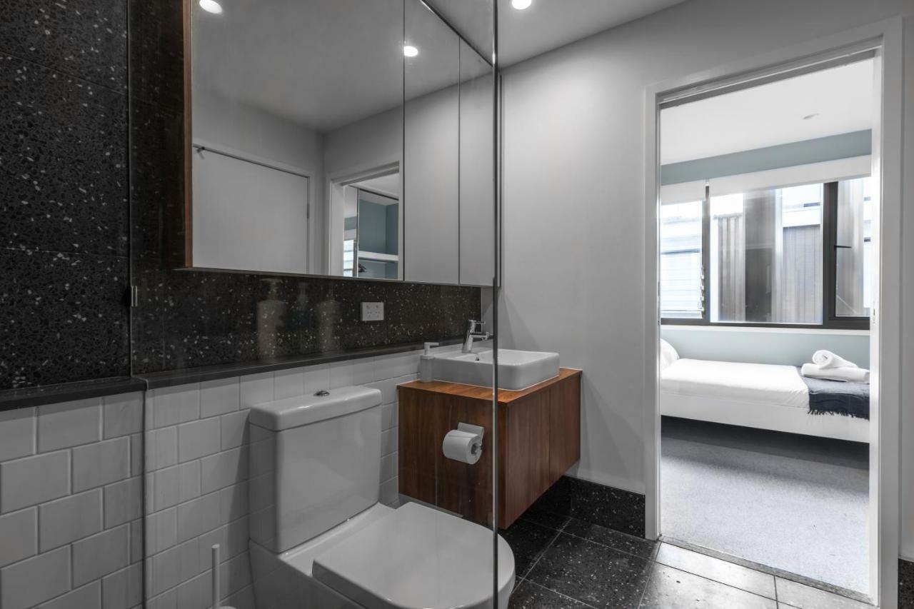 Apartment Luxury & Style 3 Bed Townhouse Manhattan Terraces Brisbane
