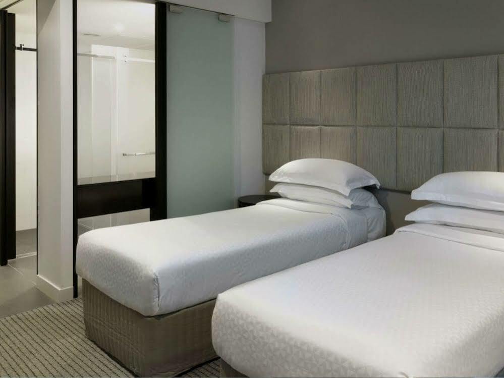 Four Points By Sheraton Hotel Brisbane