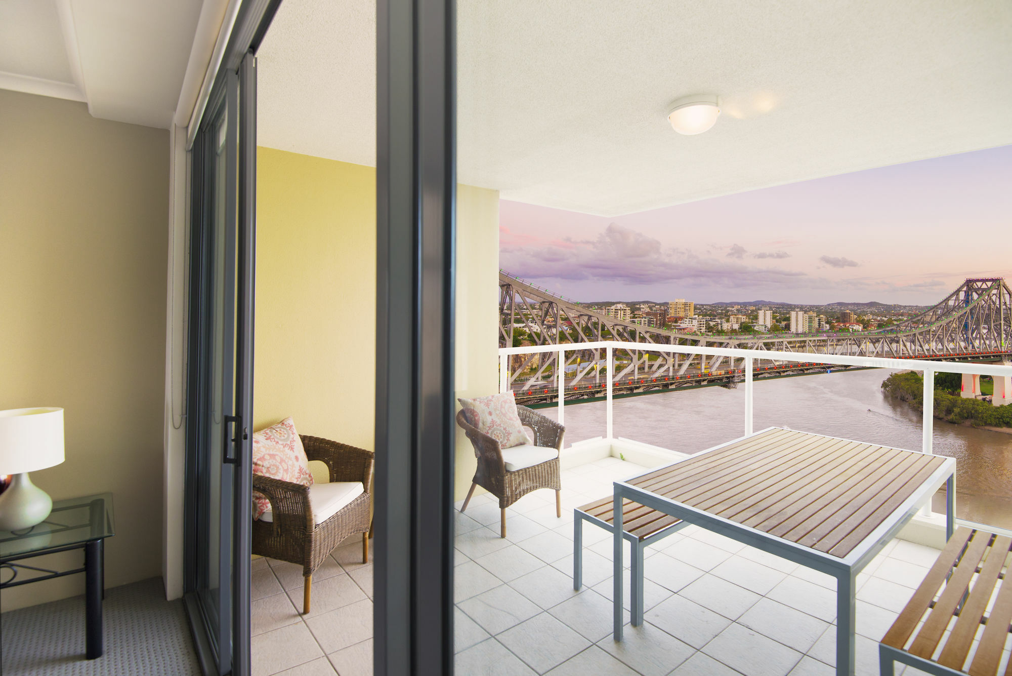 Apartment Astra River Place Brisbane