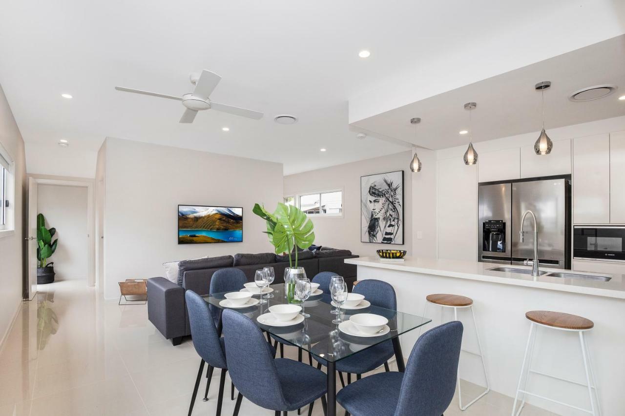 Villa Park Avenue Luxe Townhouse Brand New Sleeps 9