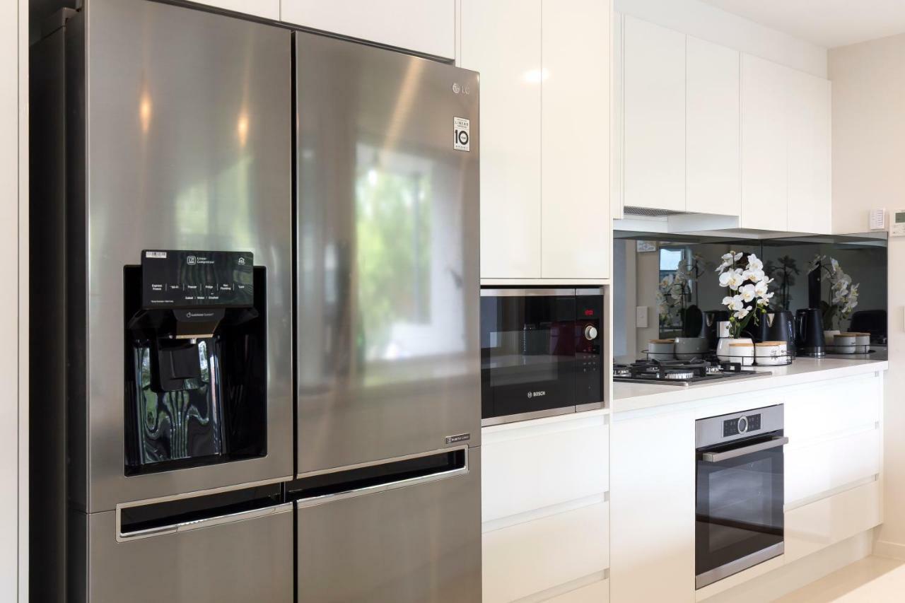 Park Avenue Luxe Townhouse Brand New Sleeps 9 Villa