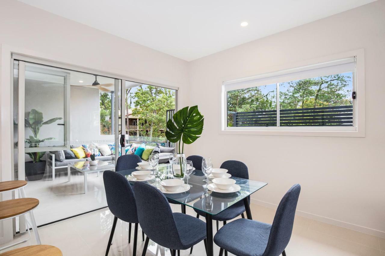 Park Avenue Luxe Townhouse Brand New Sleeps 9 Villa Brisbane