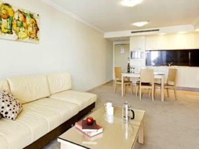 Mantra On Mary Aparthotel 4*