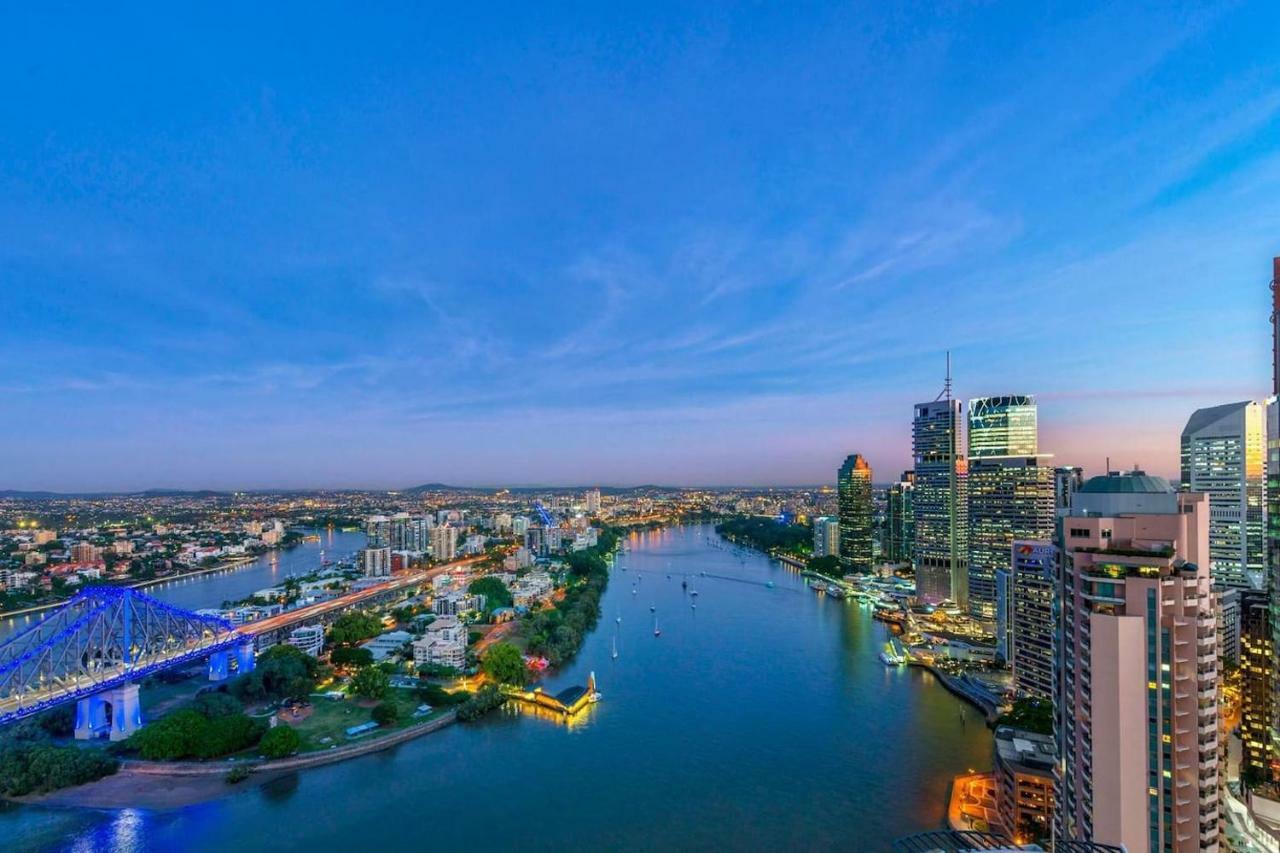 Amazing River View - 3 Bedroom - Cbd - Netflix - Fast Wifi - Carpark Apartment Brisbane
