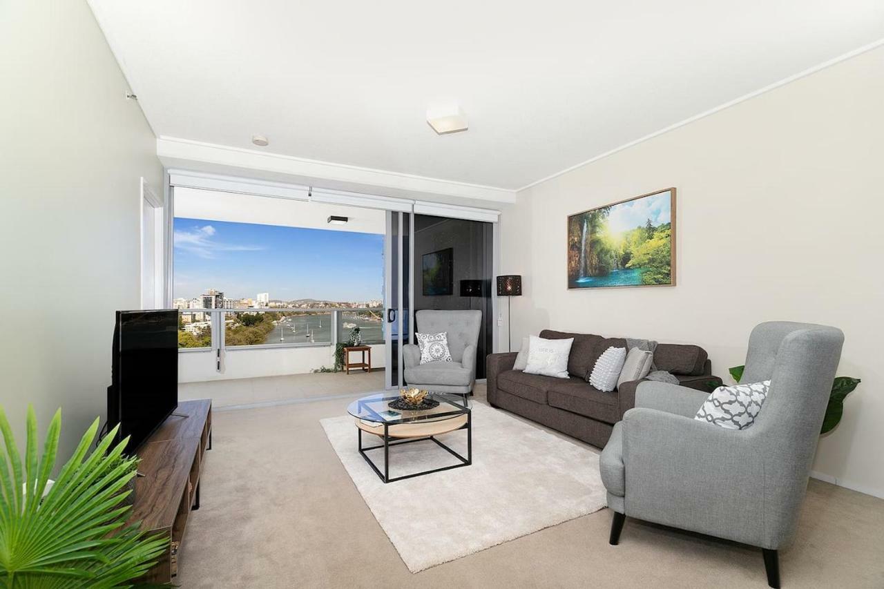Amazing River View - 3 Bedroom - Cbd - Netflix - Fast Wifi - Carpark Apartment Brisbane