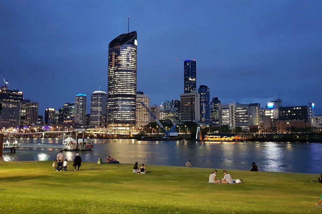 Amazing River View - 3 Bedroom - Cbd - Netflix - Fast Wifi - Carpark Apartment