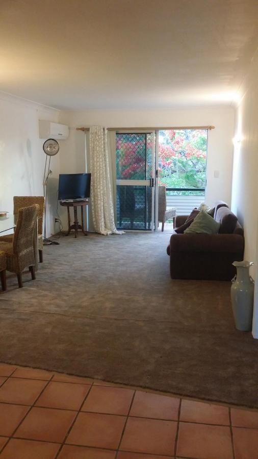 Apartment Annerley Central- Walk To Everything, From *
