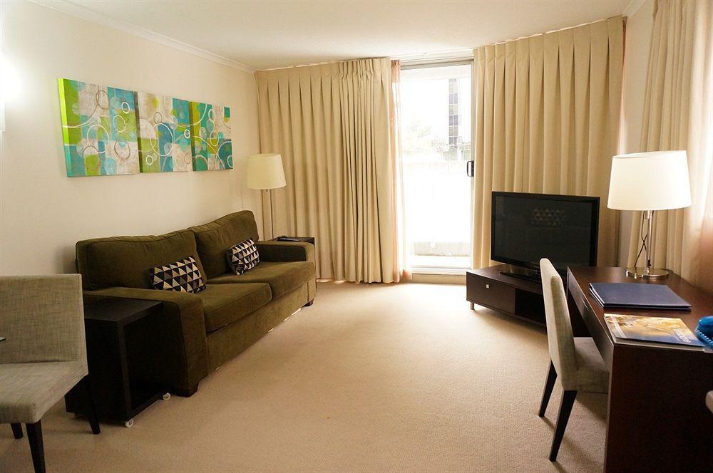Aparthotel Abbey On Roma & Brisbane