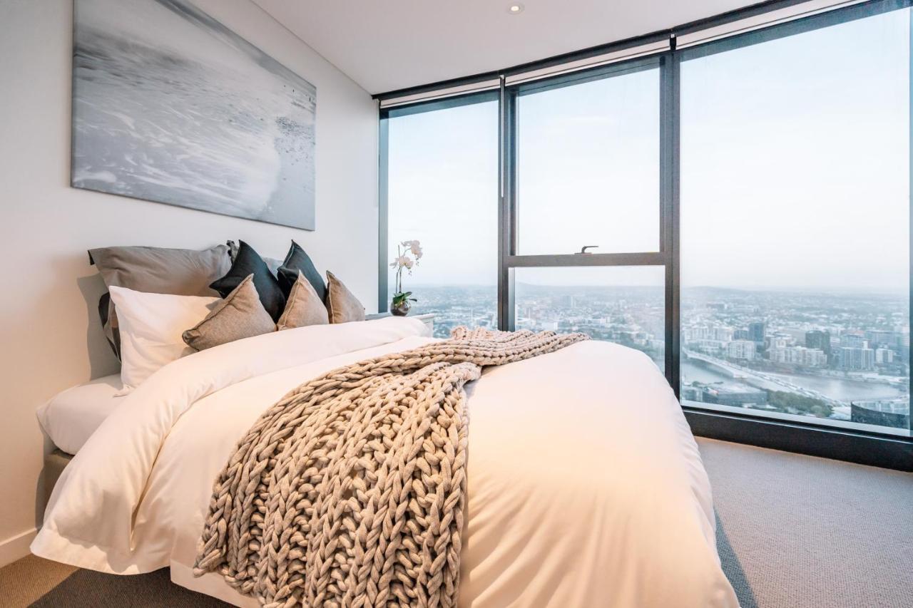 Heavenly Views Above 60f - New Luxury 2bd/2bath. *