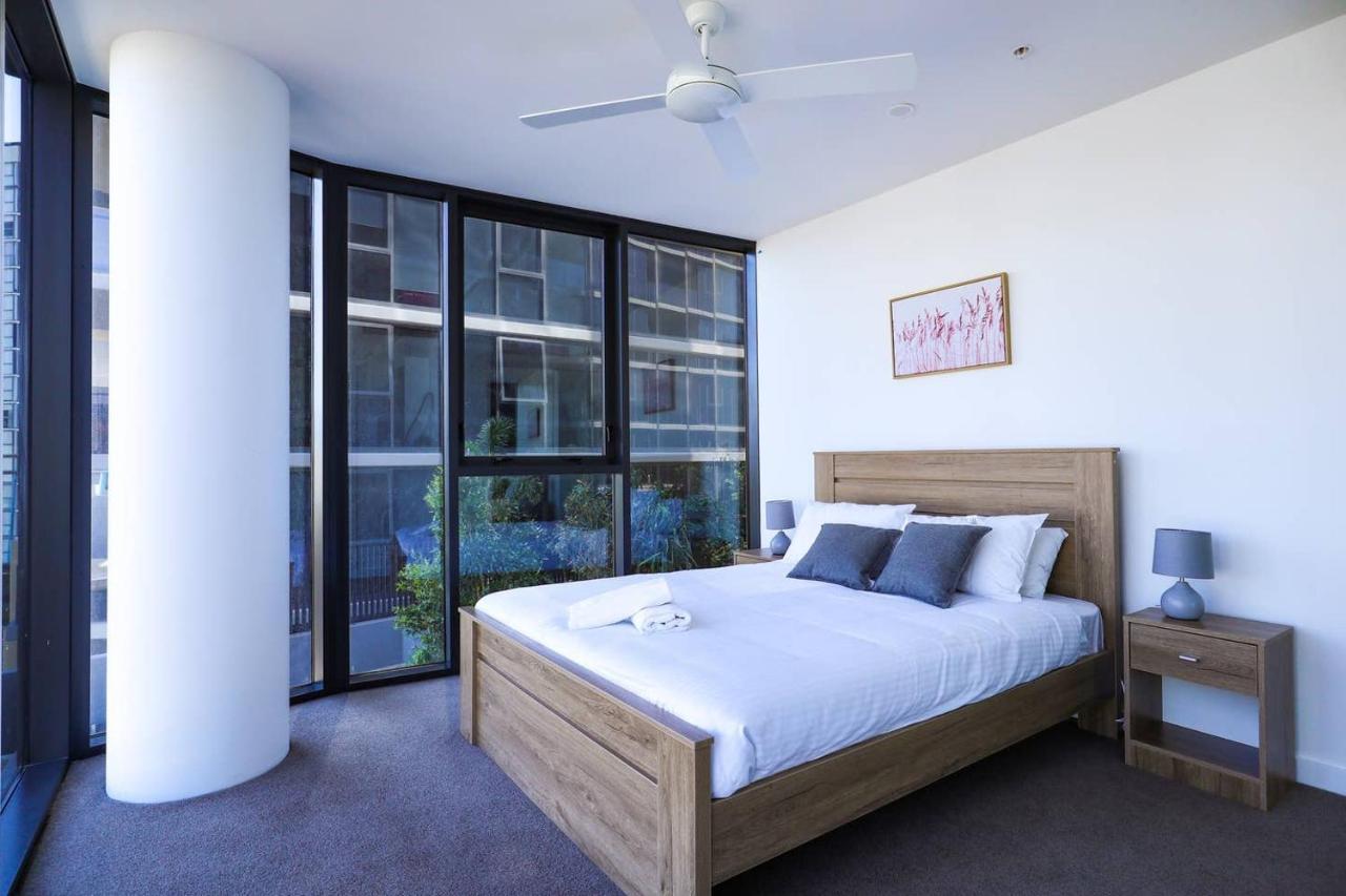 Stylist 2 Bedrooms With Poolgymparking Apartment Brisbane