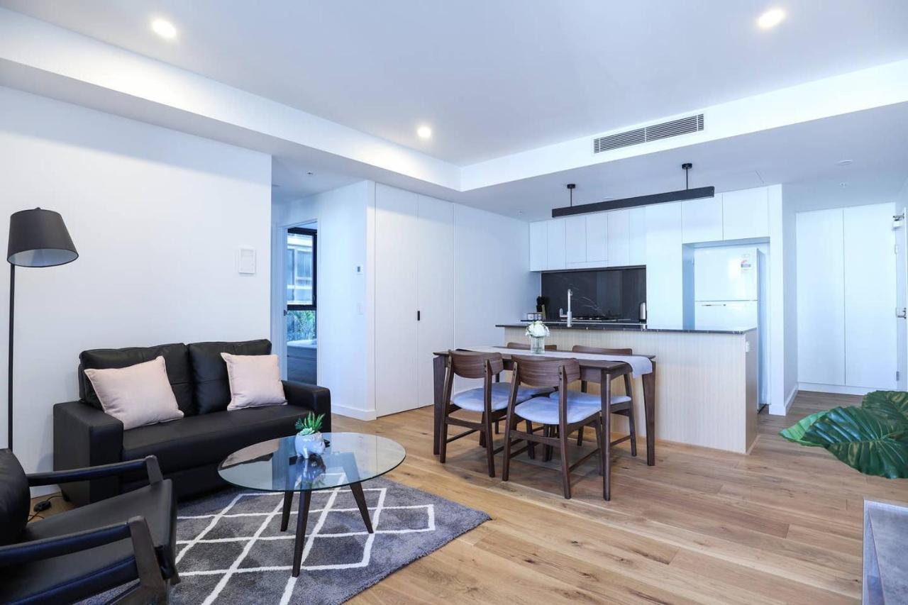 Stylist 2 Bedrooms With Poolgymparking Apartment Brisbane