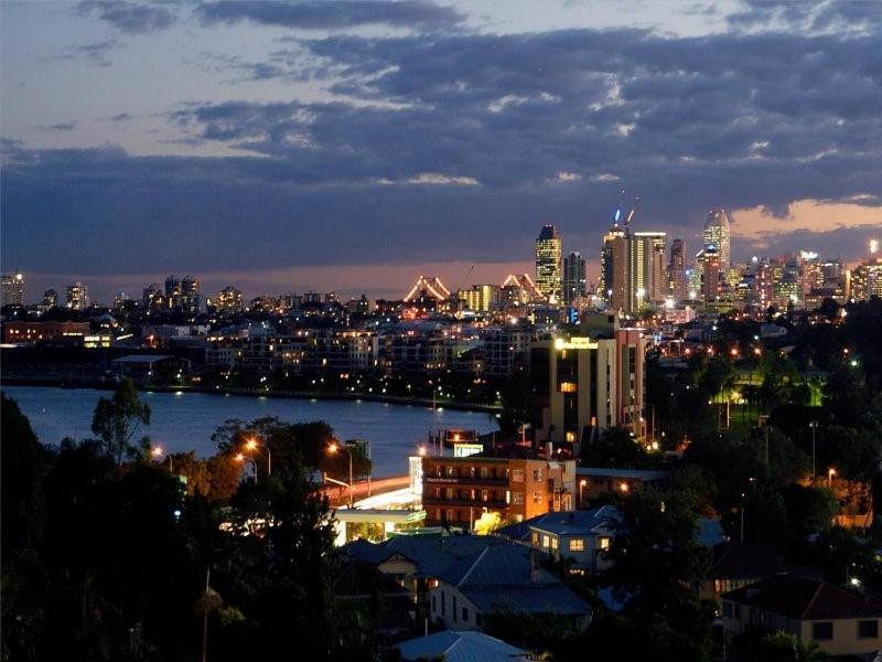 Guest house Kingsford Riverside 3*