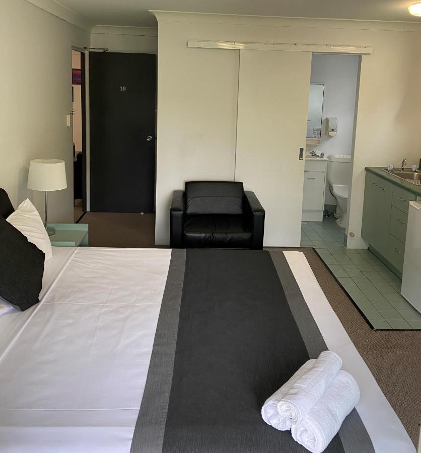 Motel Chermside Court 4*