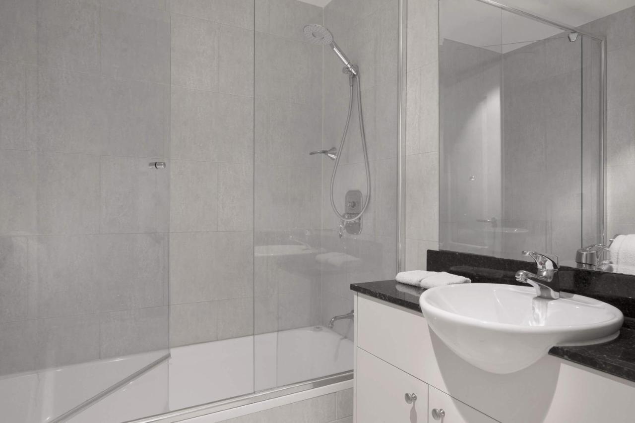 Mantra On Edward Brisbane