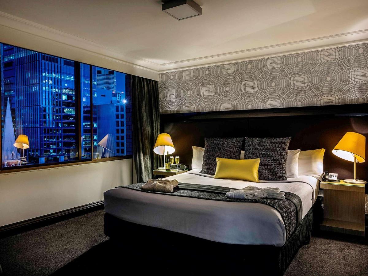 Pullman King George Square Hotel