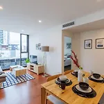 Airtrip Apartment II On Cordelia Street