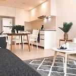 Apartment Perfect Short Term In Brissy Cozy & Relax Brisbane