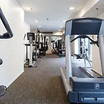 1 Bed Studio Apartment Near Eagle Street