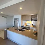 Aparthotel Link Portside Wharf 4*