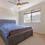 Holiday home Immaculate House, Indulgent Living! *