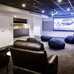 Southbank Apartment With Pool Brisbane Cbd Hosted By Homestayz