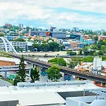 Southbank Apartment With Pool Brisbane Cbd Hosted By Homestayz