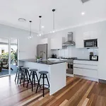 Manly Oasis, 5bd, 3 King Bd,pool *