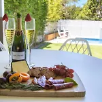 Manly Oasis, 5bd, 3 King Bd,pool * Brisbane