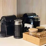 Apartment Next To Westfield Chermside And Hospital