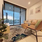 City Escape House At Cultural Centre Precinct