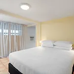 \'Mini Blue\' - Charming 1-Bed Near Local Shops