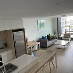 Aparthotel Link Portside Wharf
