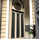 Charming 5Br Family Home W/Pool 10Min From Airport