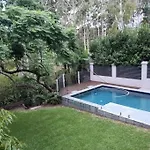 Adorable Private 2 Bedroom Guest + Pool Apartment Brisbane