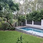 Apartment Adorable Private 2 Bedroom Guest + Pool *