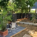 Charming 1920\'S 4Br Freestanding Plantation Qldr.